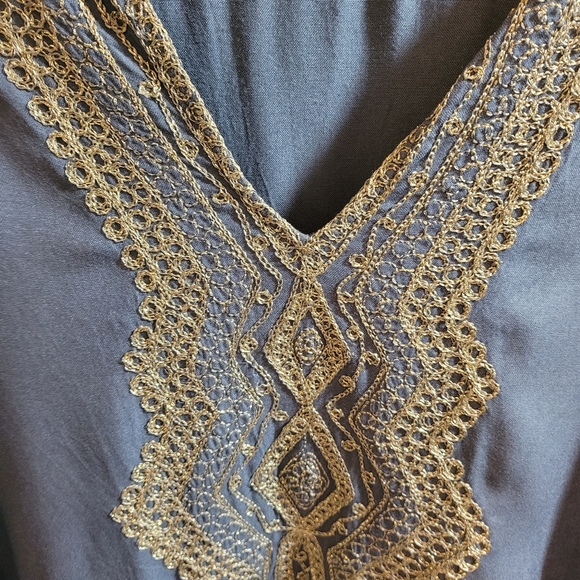 Plus size Dress/Shirt - Picture 3 of 8